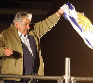 mujica2010