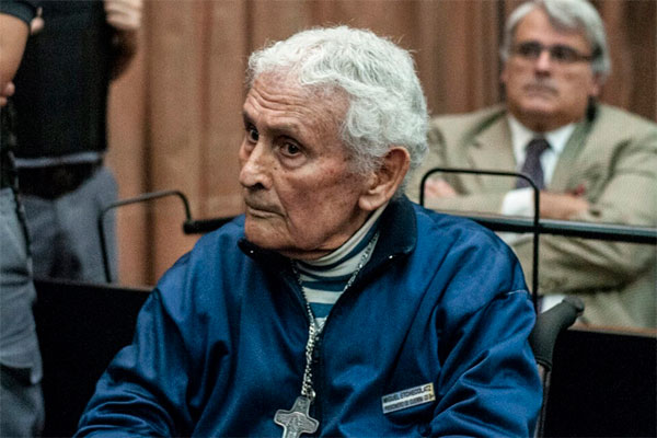 Lesa humanidad suman nuevo procesamiento al represor argentino Etchecolaz