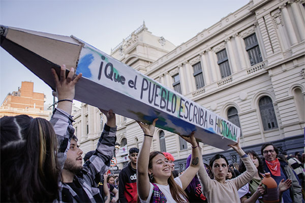 Uruguay el Estado ya no mata estudiantes 5
