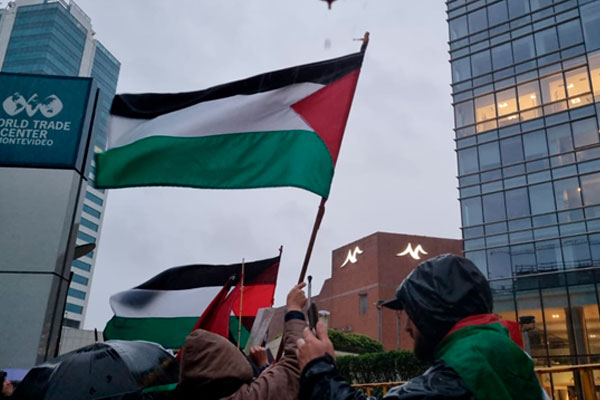 Alto al genocidio en Gaza el grito de los uruguayos frente a la Embajada de Israel 5