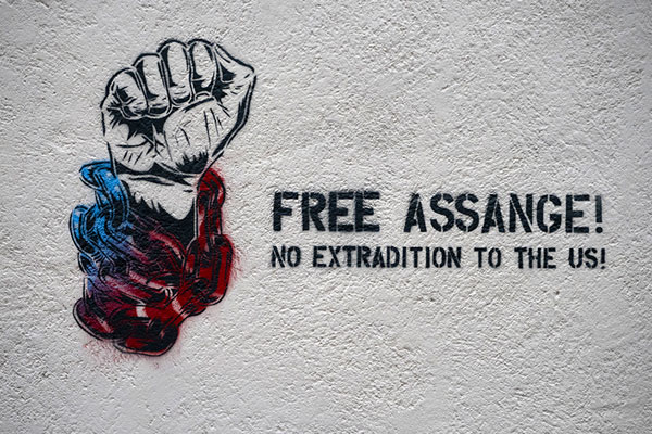 Assange Londres concede recurso contra la extradicion 3