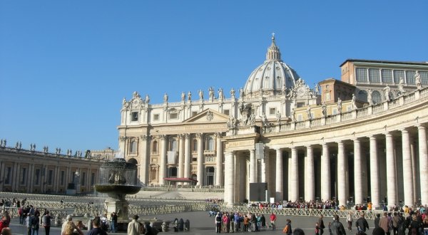 Dinero_Vaticano_foto_4