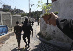 Favelas_2011_foto_4