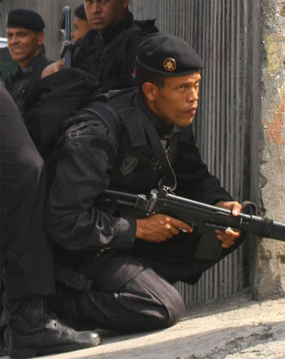 foto_4_muertos_en_favelas